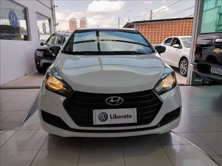 Hyundai HB20S Branco 4