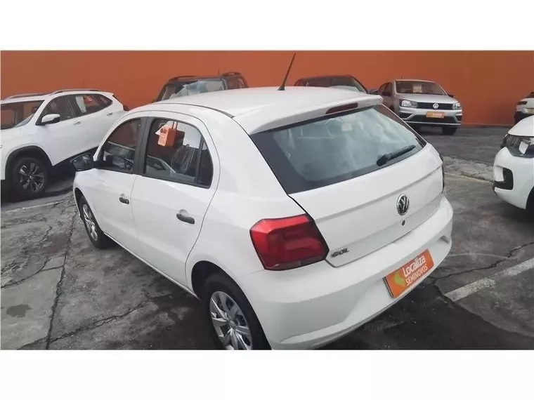 Volkswagen Gol Branco 5