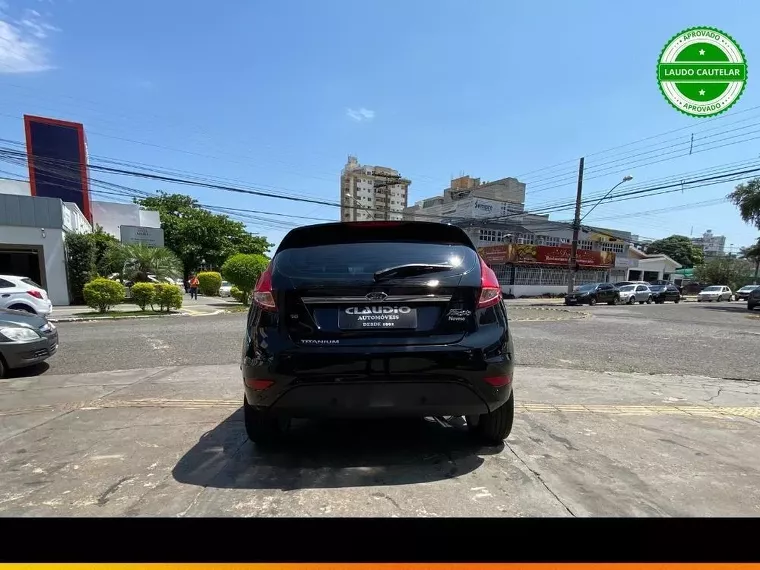 Ford Fiesta Preto 7