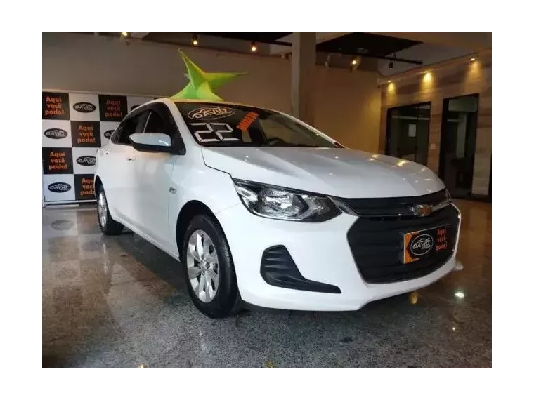 Chevrolet Onix Branco 5