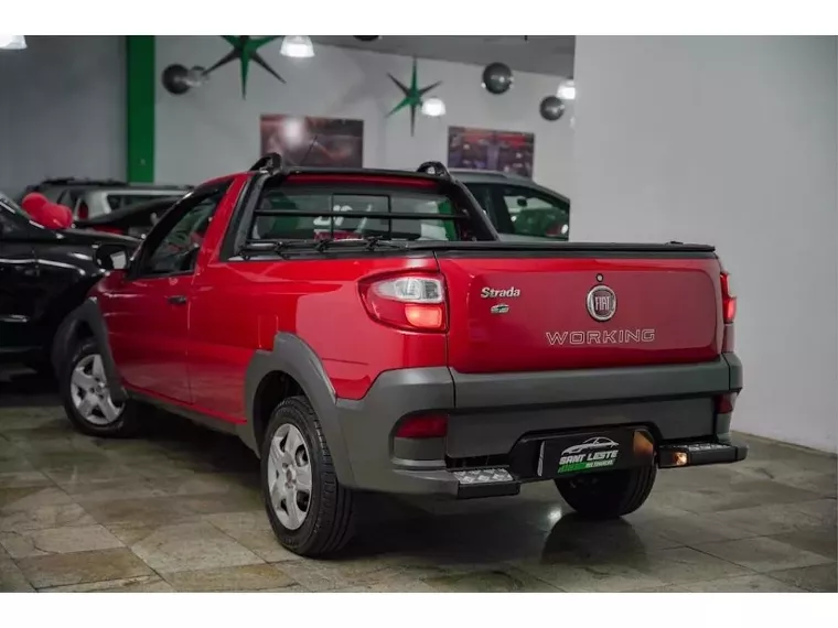 Fiat Strada Vermelho 7