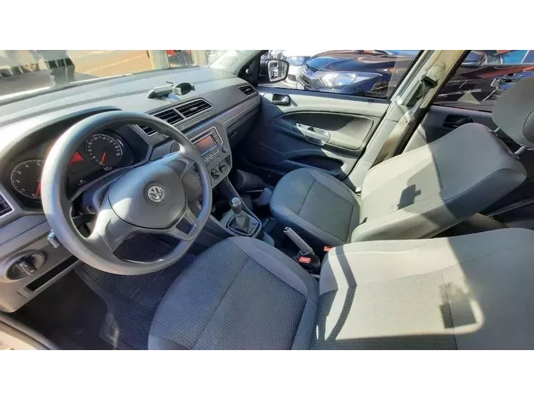 Volkswagen Gol Branco 2