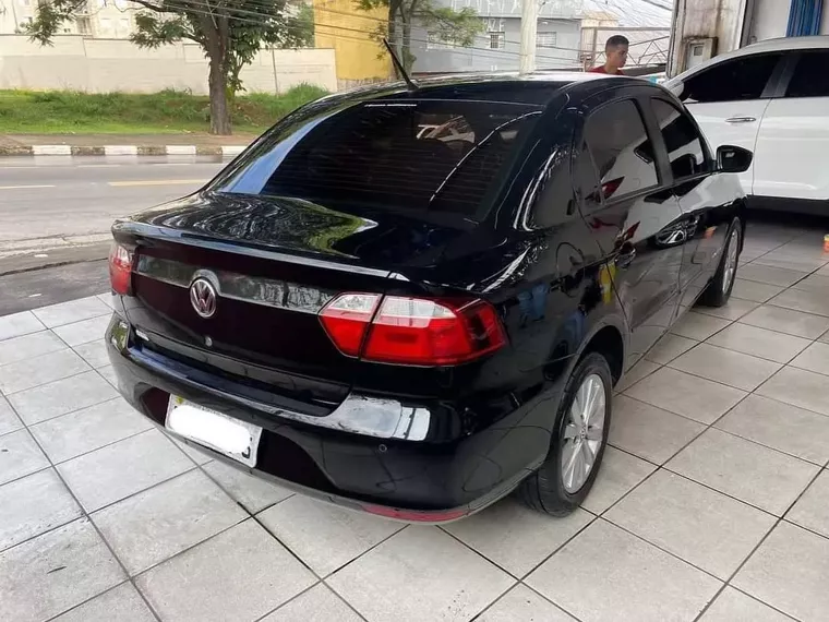 Volkswagen Voyage Preto 5