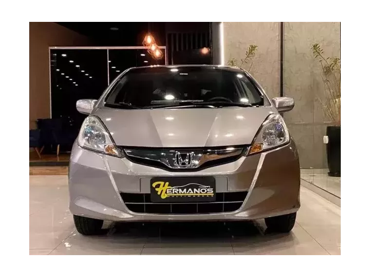 Honda FIT Cinza 4