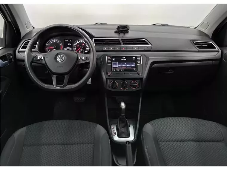 Volkswagen Voyage Branco 2