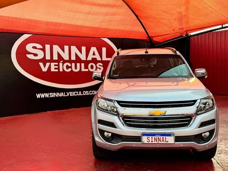 Chevrolet Trailblazer Prata 2