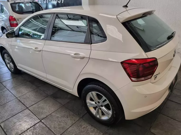 Volkswagen Polo Hatch Branco 8