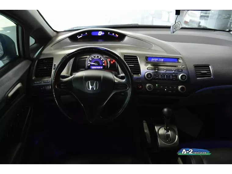 Honda Civic Prata 10