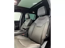 Jeep Commander