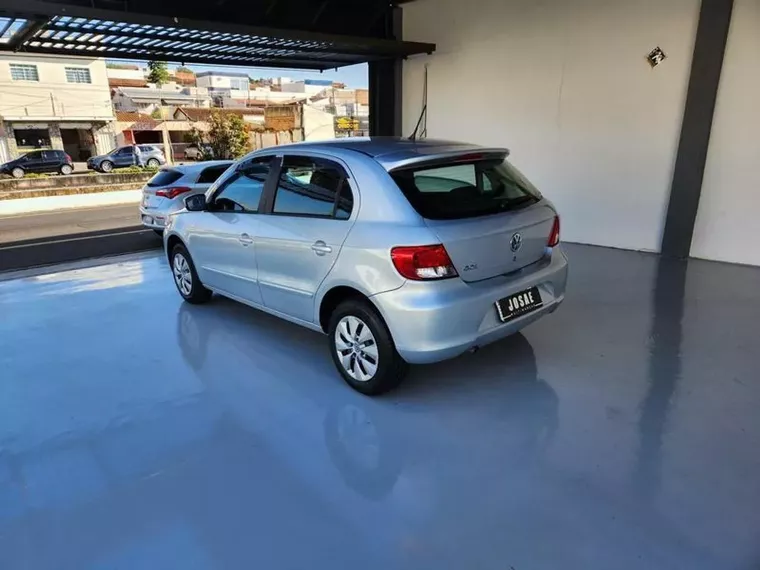 Volkswagen Gol Prata 2