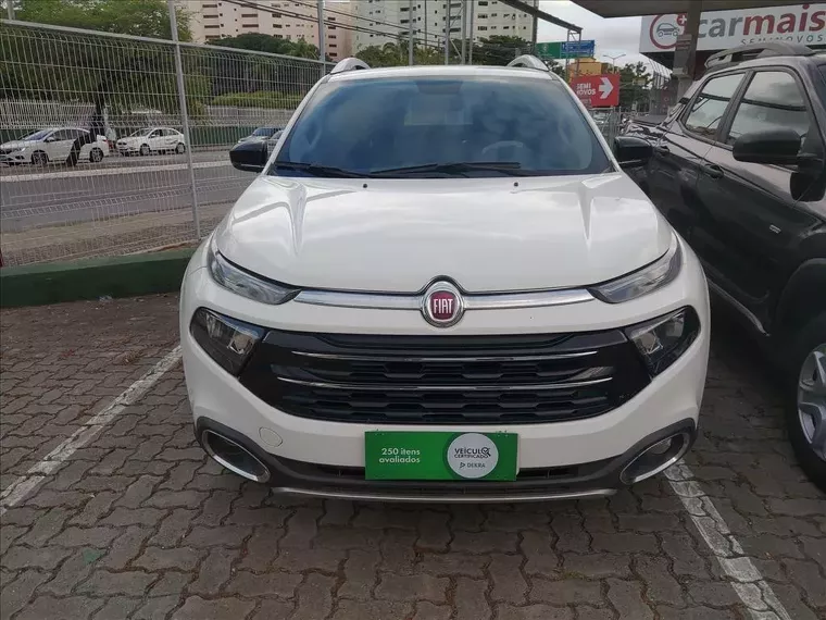 Fiat Toro Branco 5