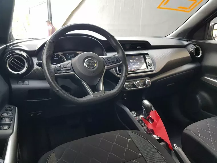 Nissan Kicks Marrom 5