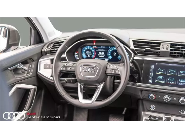 Audi Q3 Cinza 3