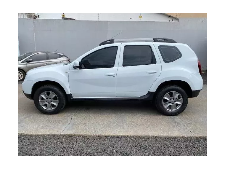 Renault Duster Branco 3