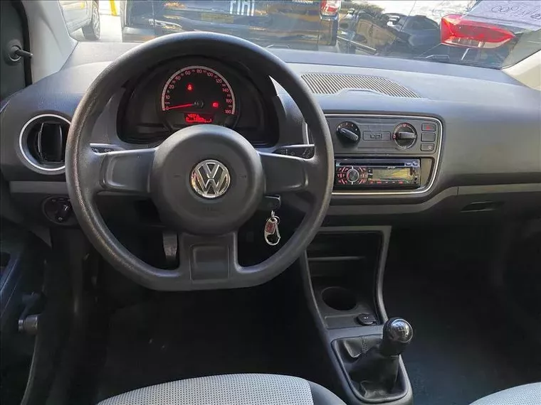 Volkswagen UP Prata 4