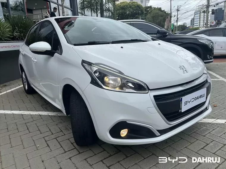 Peugeot 208 Cinza 13