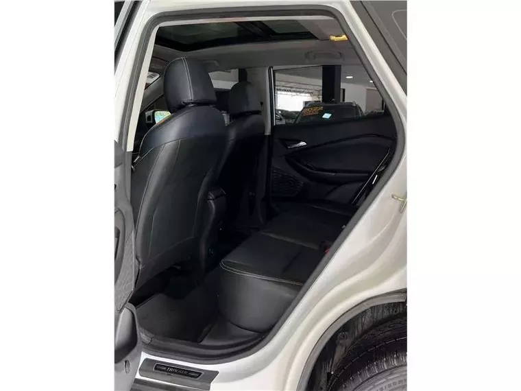 Chevrolet Tracker Branco 13