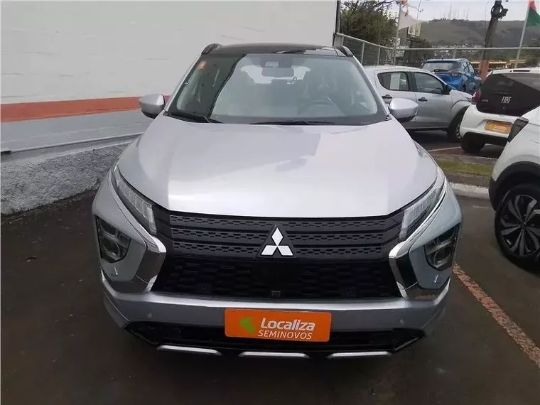 Mitsubishi Eclipse Cross Prata 3