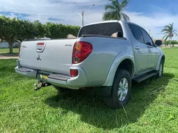 L200 Triton