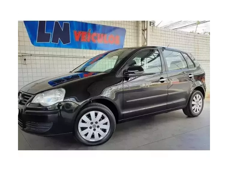 Volkswagen Polo Hatch Preto 8