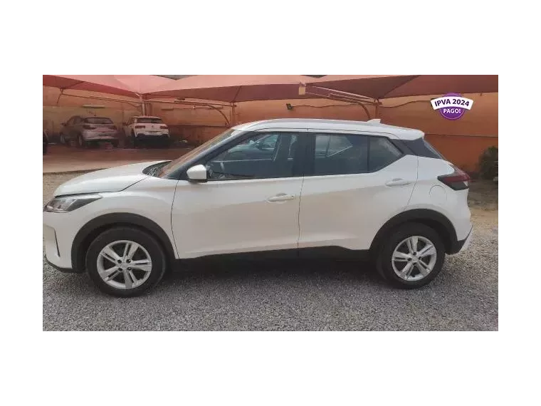 Nissan Kicks Branco 3