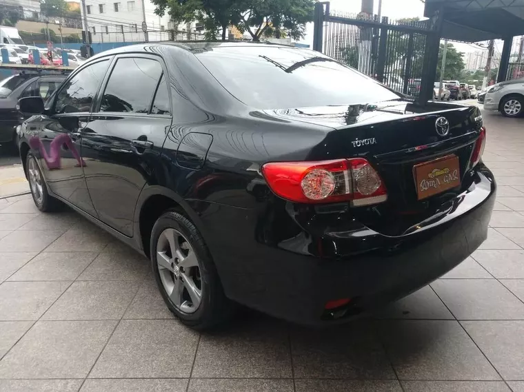 Toyota Corolla Preto 7