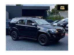 Toyota Hilux SW4