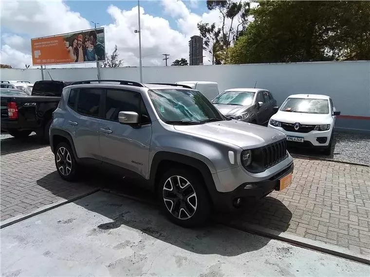 Jeep Renegade Prata 10