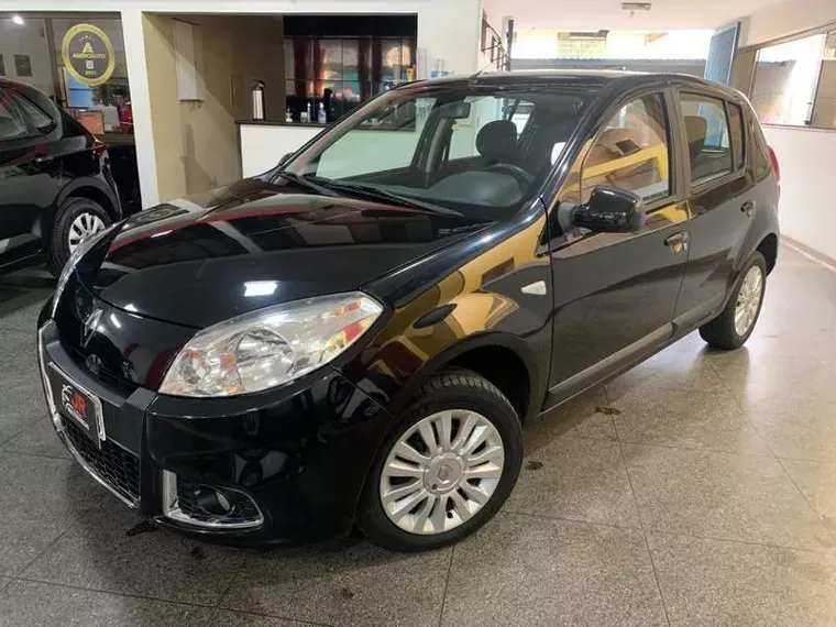 Renault Sandero Preto 15