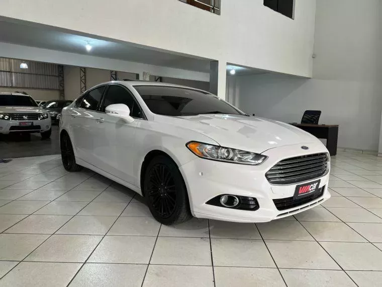 Ford Fusion Branco 1