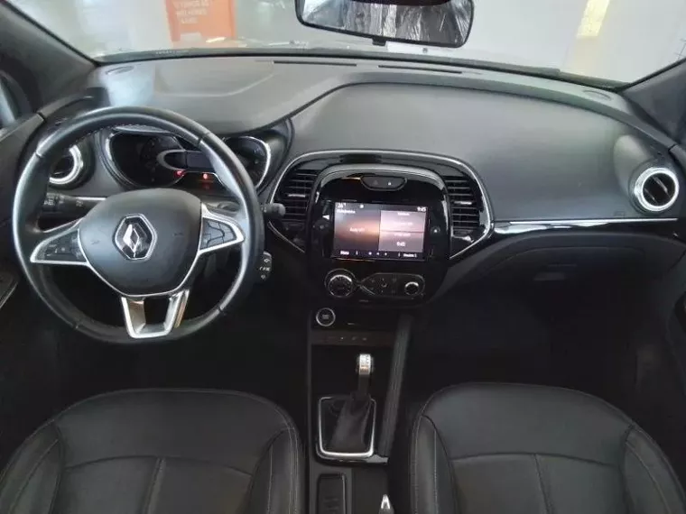 Renault Captur Prata 3