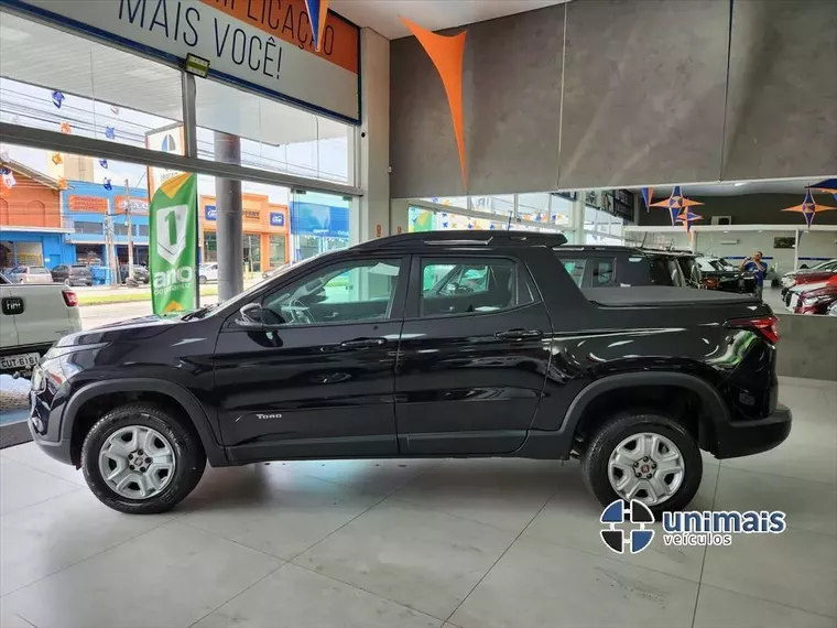 Fiat Toro Preto 2