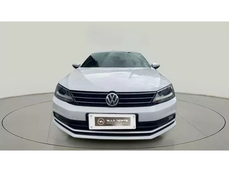 Volkswagen Jetta Branco 9