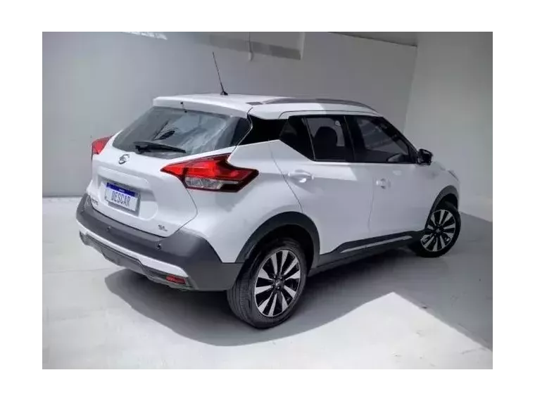 Nissan Kicks Branco 6