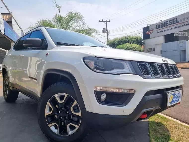 Jeep Compass Branco 7