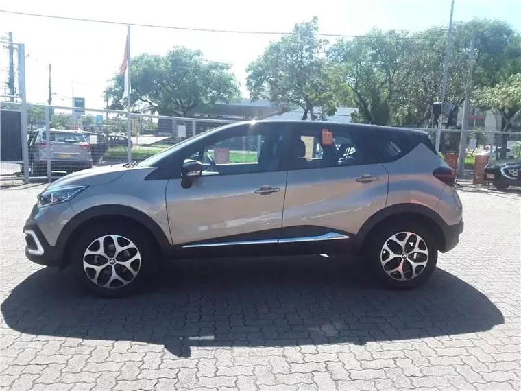 Renault Captur Bronze 8