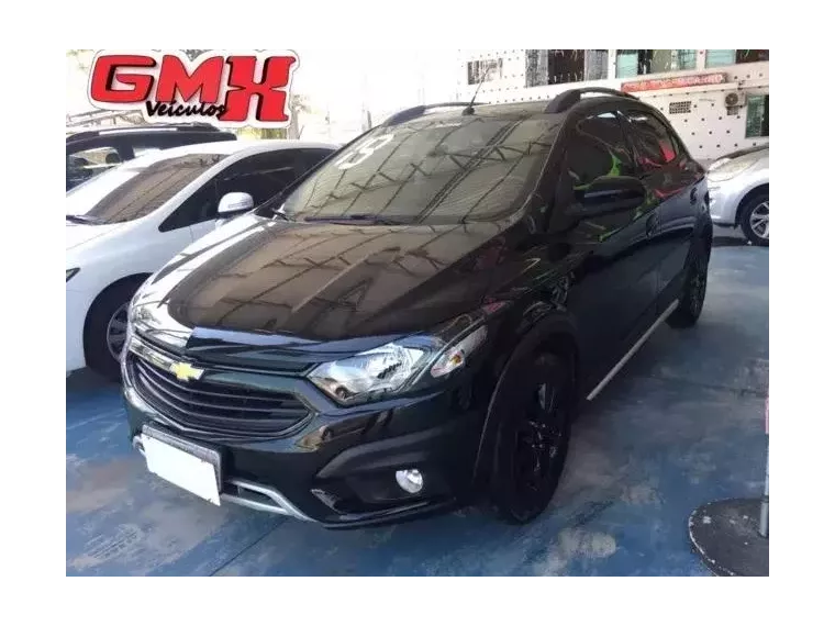 Chevrolet Onix Preto 7