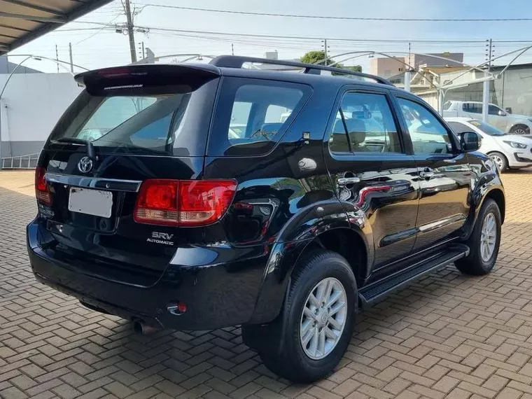 Toyota Hilux SW4 Preto 9