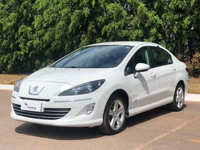 Peugeot 408 Branco 10