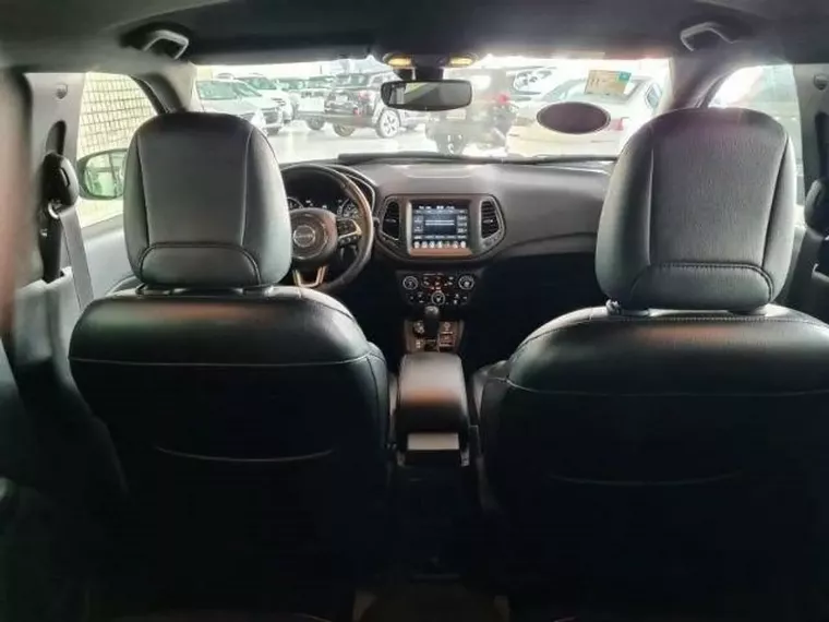 Jeep Compass Marrom 10