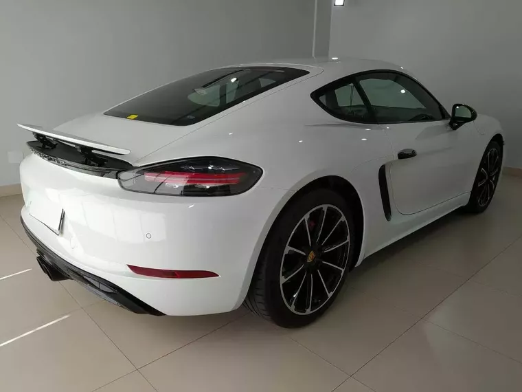 Porsche 718 Branco 27