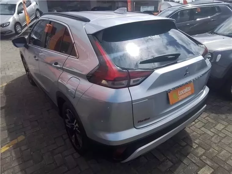 Mitsubishi Eclipse Cross Prata 6