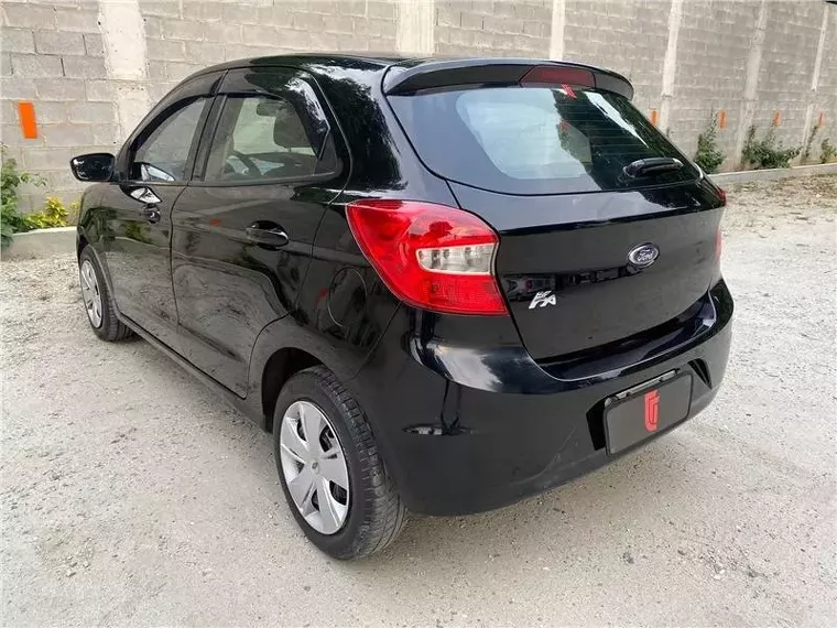 Ford KA Preto 7