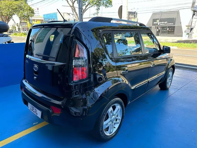 KIA Soul Preto 5