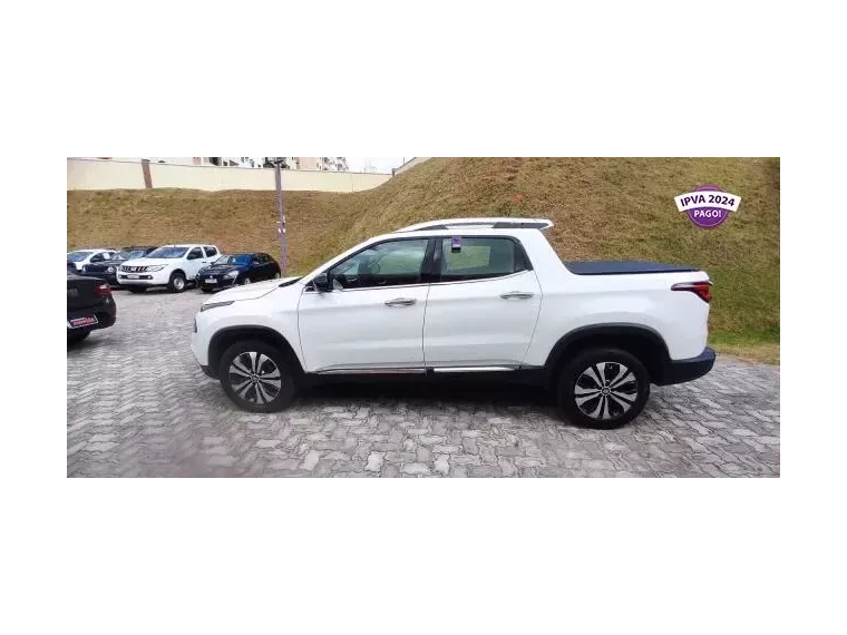 Fiat Toro Branco 4