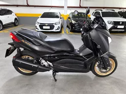 Xmax