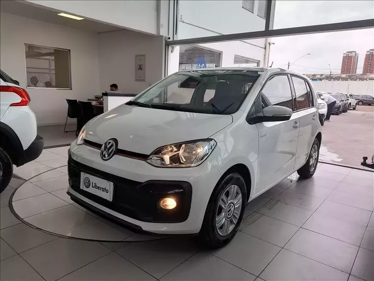 Volkswagen UP Branco 3