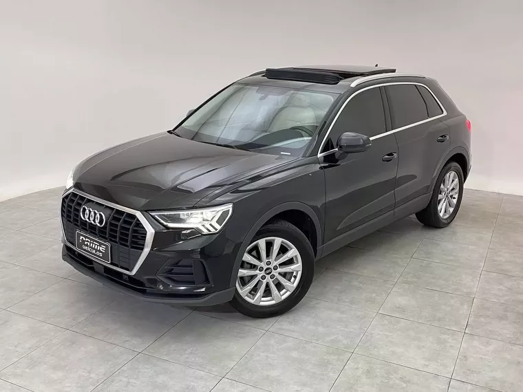 Audi Q3 Preto 4