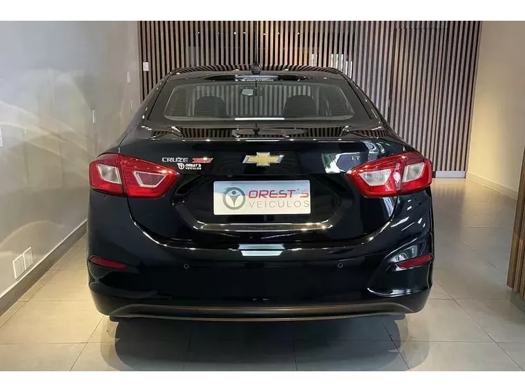 Chevrolet Cruze Preto 14