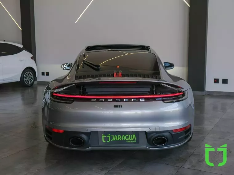 Porsche 911 Prata 9